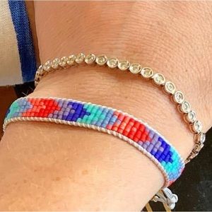 Me to We Beaded Connection Bracelet HR10